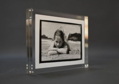 Bloc magnétique en plexiglas transparent pour photo ou visuel